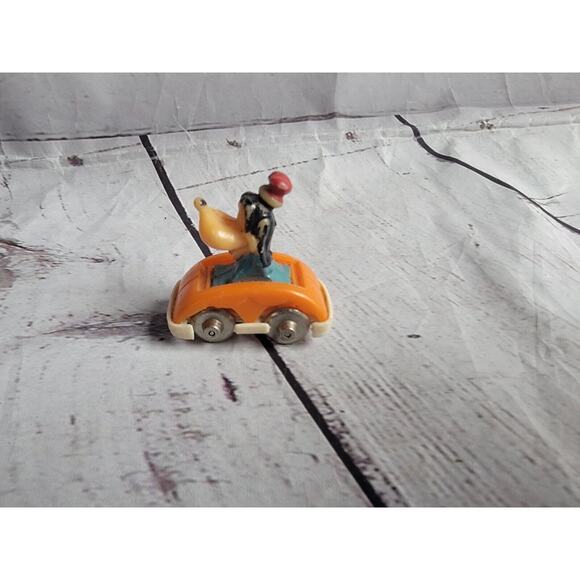 Vintage Disney's Goofy Miniature Race Cars Figurine - Orange Car Metal Wheels - Picture 3 of 6